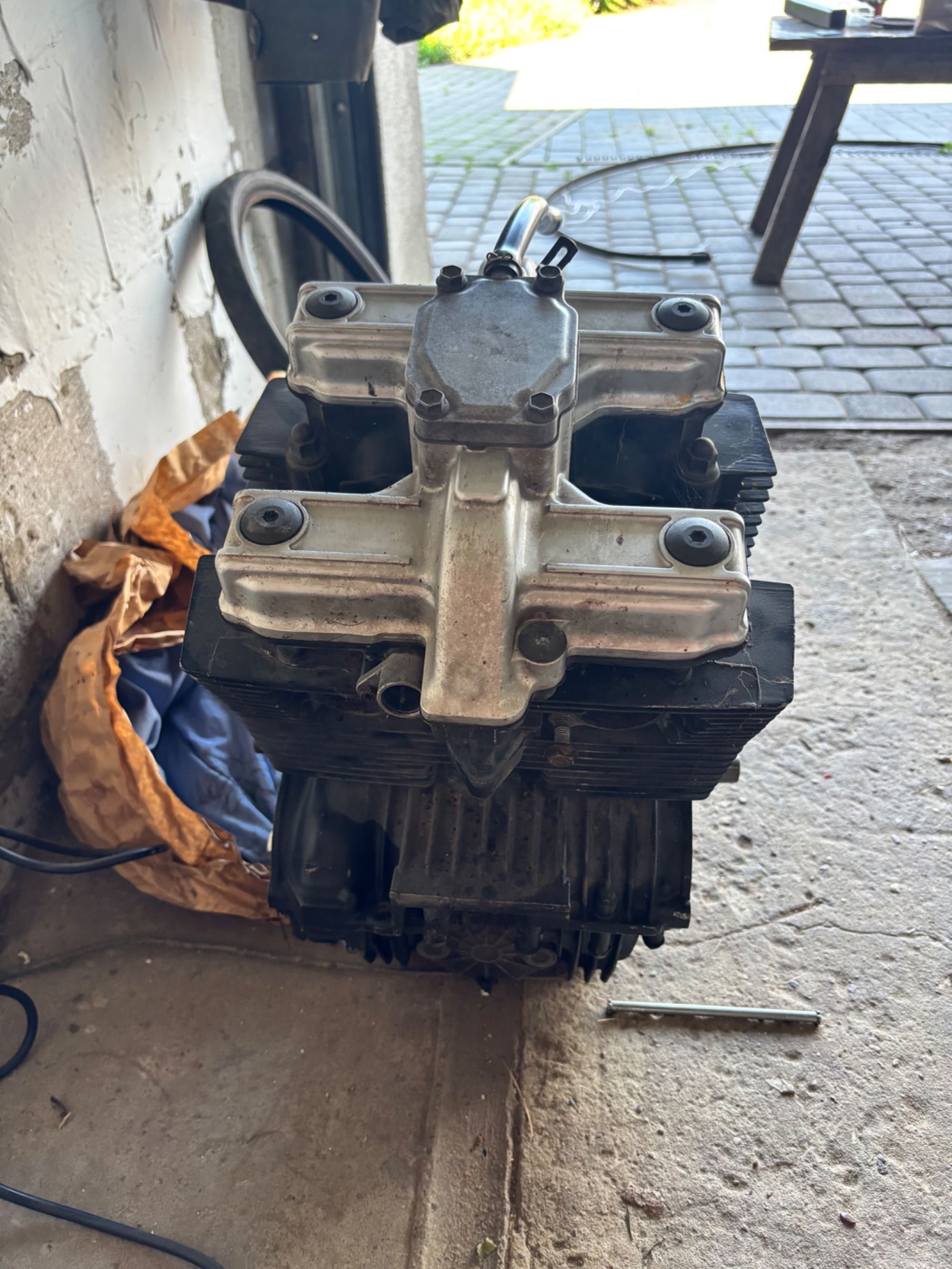 Uszkodzony Silnik Suzuki Gs500f