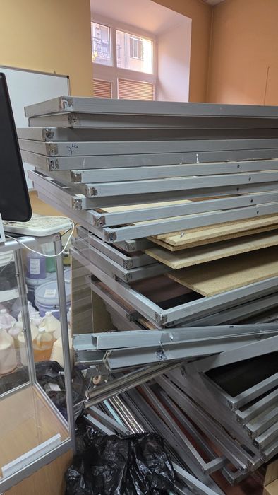 Продам железные стилажи