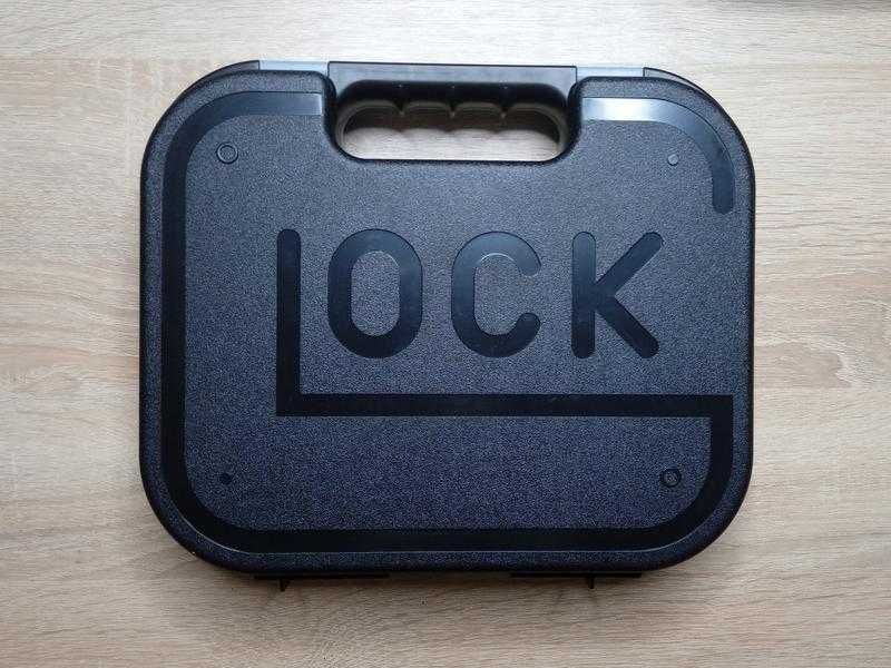 Пластиковый оружейный кейс Glock для пистолета Глок. Новый!
