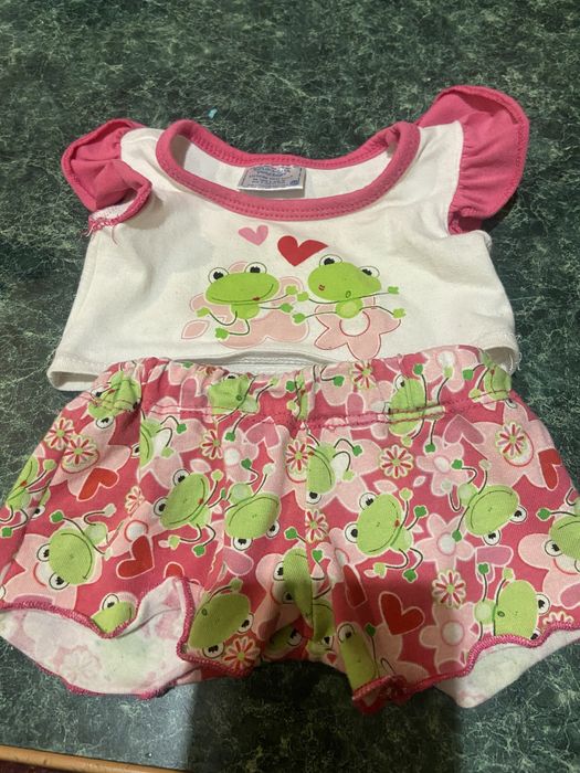 Для ляльок одежа