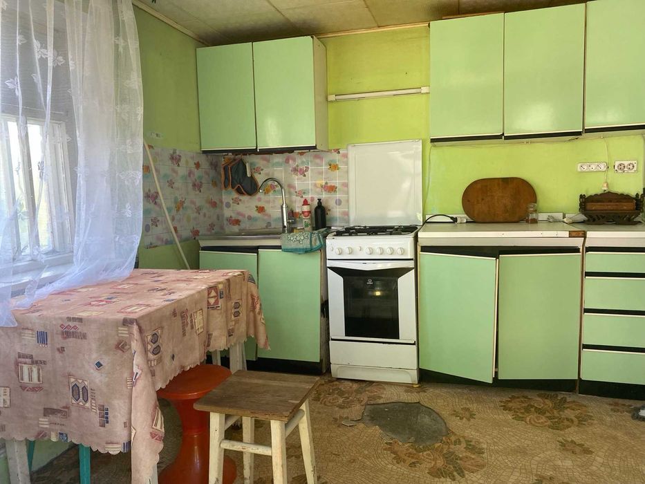 Одноповерховий будинок - дача с. Дмитрівка