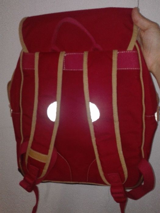 Mochila vermelha Tann's