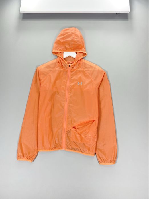 Женская ветровка Under Armor armour nsw swoosh жіноча вітровка