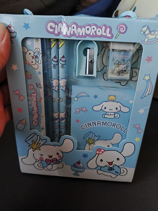 Zestaw prezentowy Cinnamoroll (28)