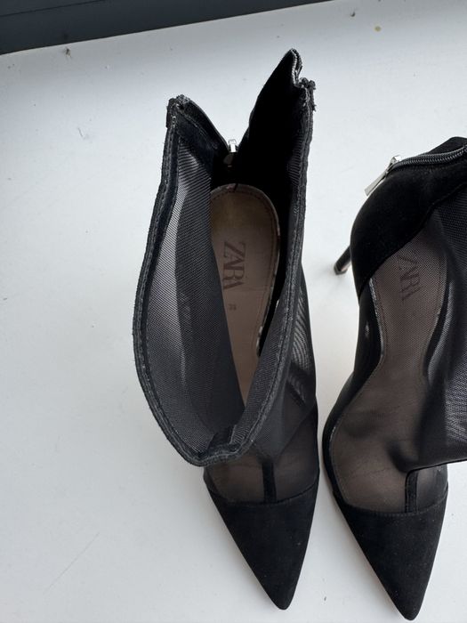 Ботильони Zara на пів прозорі