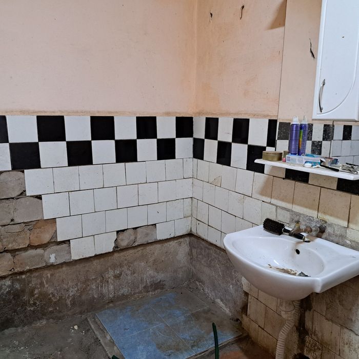 Продаж НАПІВ особняк