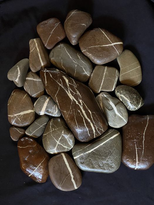 Природні мармурові та інші камінці для акваріума