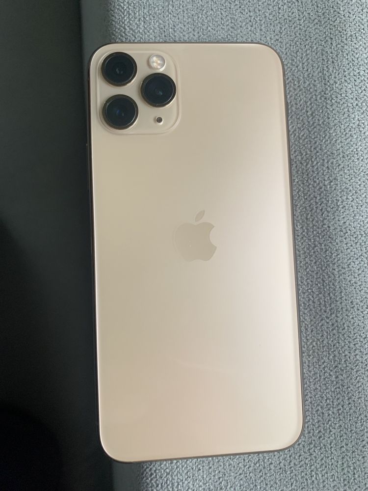 Продам Iphone 11 pro 512 gb