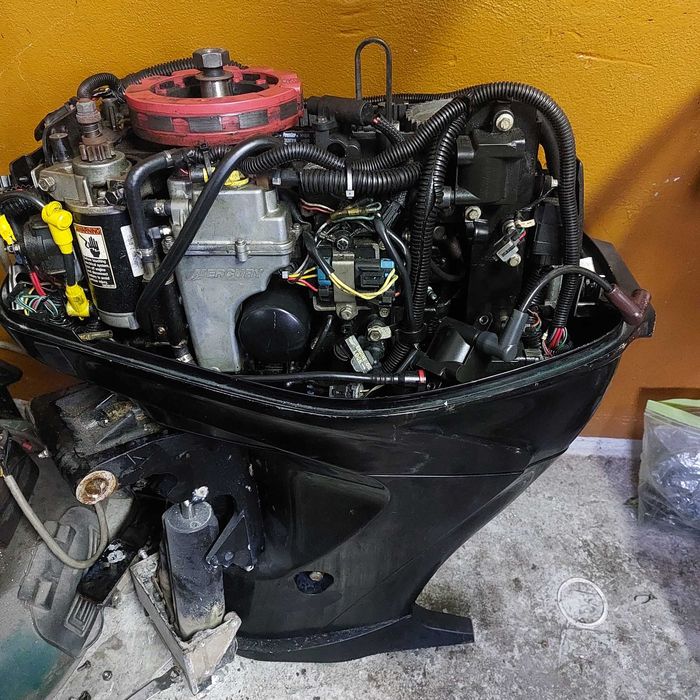 Silnik zaburtowy Mercury 40 efi częsci