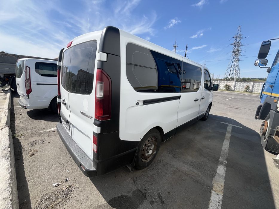 Автомобіль Renault-Trafic офіційний maksi ориг. пасажир, 2017р