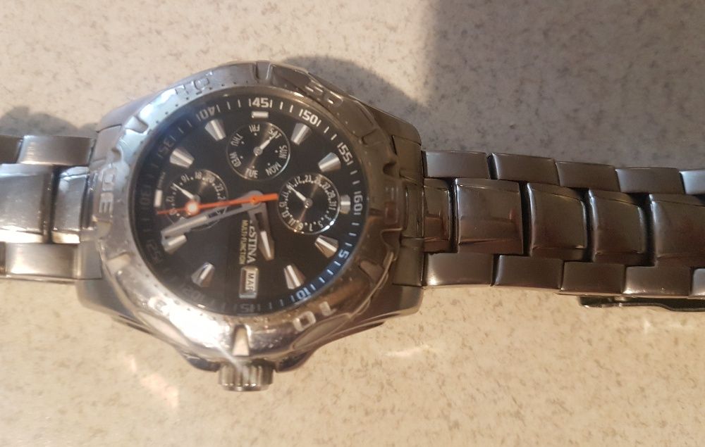 Festina F16242/9 Multifunction