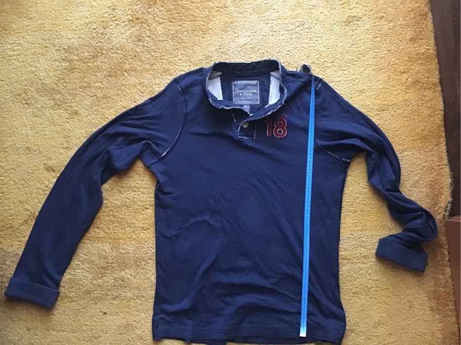 Продам хенли Abercrombie and Fitch