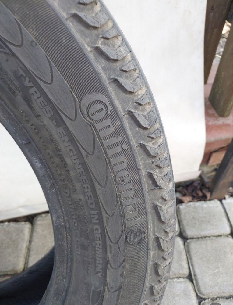 Шини 205/65 R16C пара літо Continental 6мм