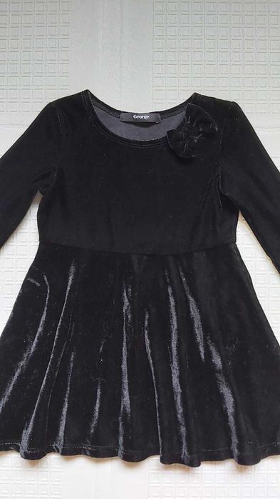 Сукні на дівчинку 2-3 роки