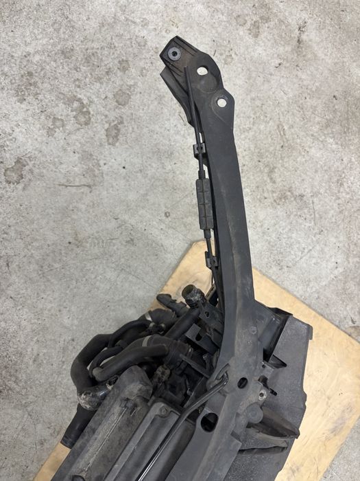 Skoda octavia 3 A7 телевізор установочна панель 2.0