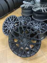 Диски Rotiform R18 5x112 8,5j et 45 BLQ