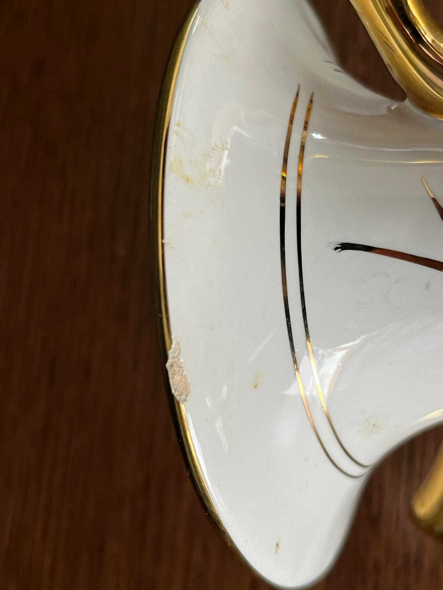Wazon Waza Paw grecka biała porcelana szkliwiona 24 k gold złoto