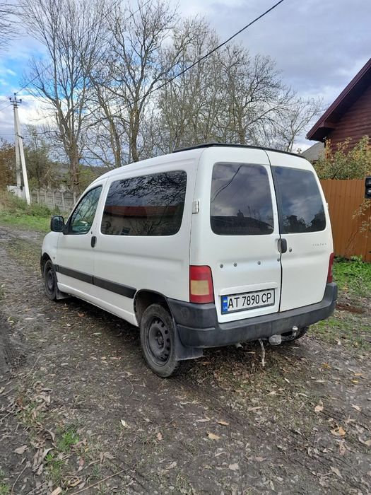Продам машину Peugeot Partner