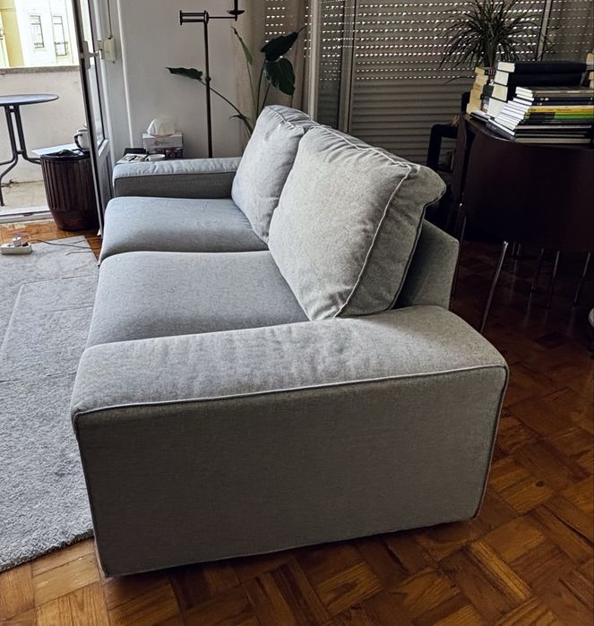 Sofa KIVIK 2 lugares (como novo)