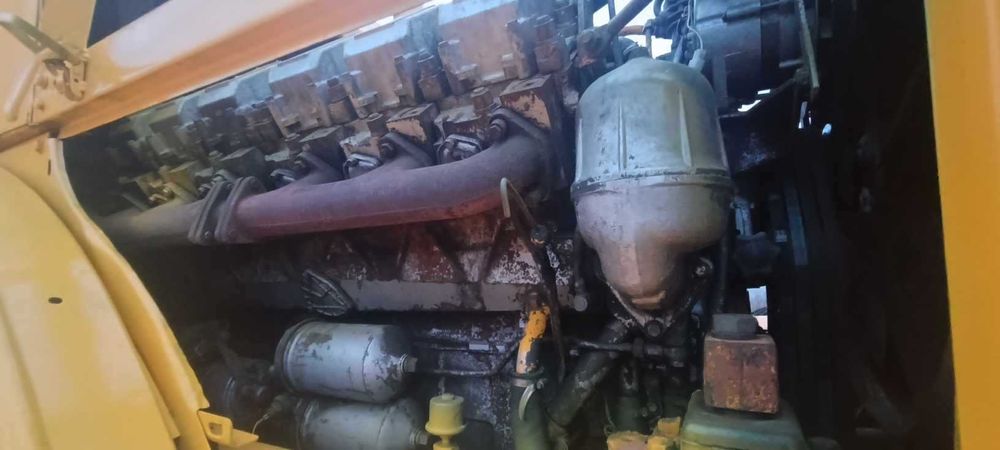 kirowiec k701 kirovets k700 V12 kir bliźniaki