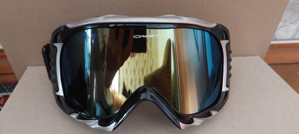 Гірськолижний шолом Blizzard, маска Oakley