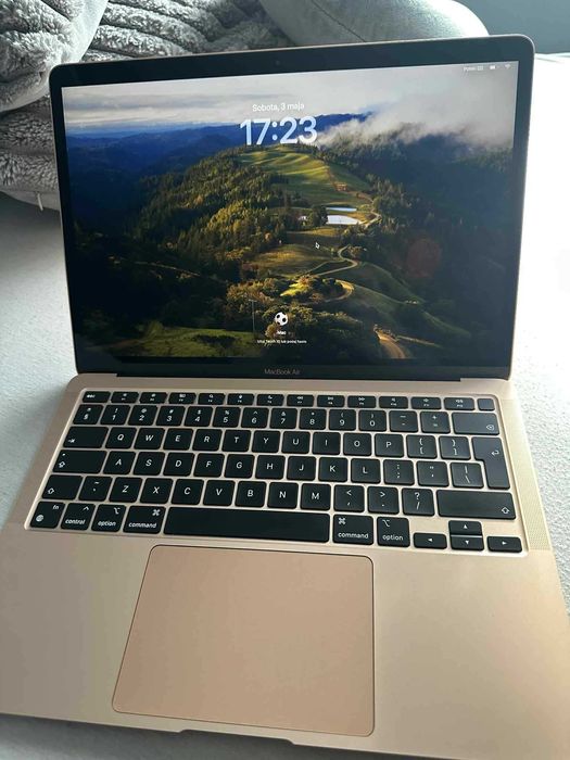 MacBook Air M1 16GB RAM