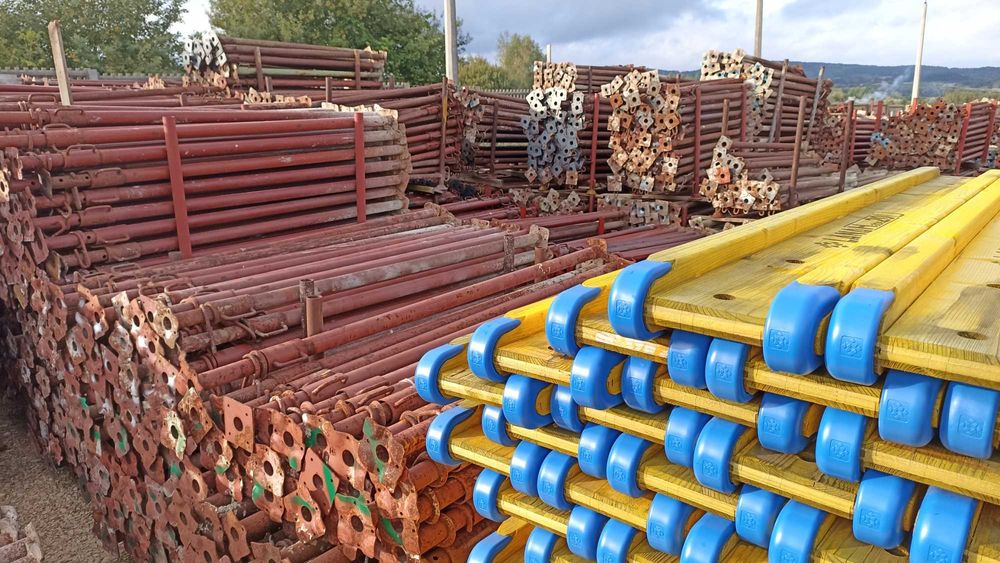 Stemple budowlane Podpory stropowe Podpora stalowa Szalunek stropowy