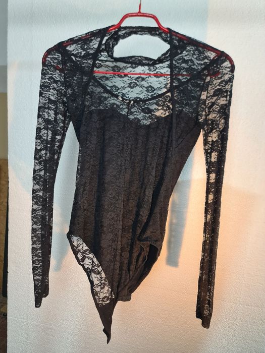 Body senhora preto rendado