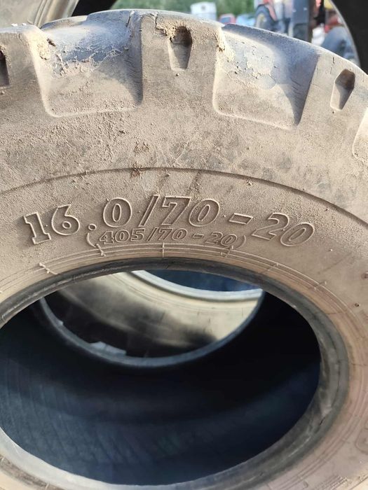 Sprzedam opony 405/70-20