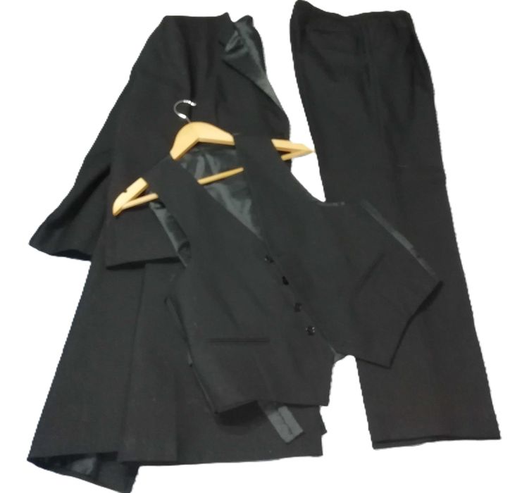 Traje Académico da Universidade da Maia (ISMAI) - Tamanho M