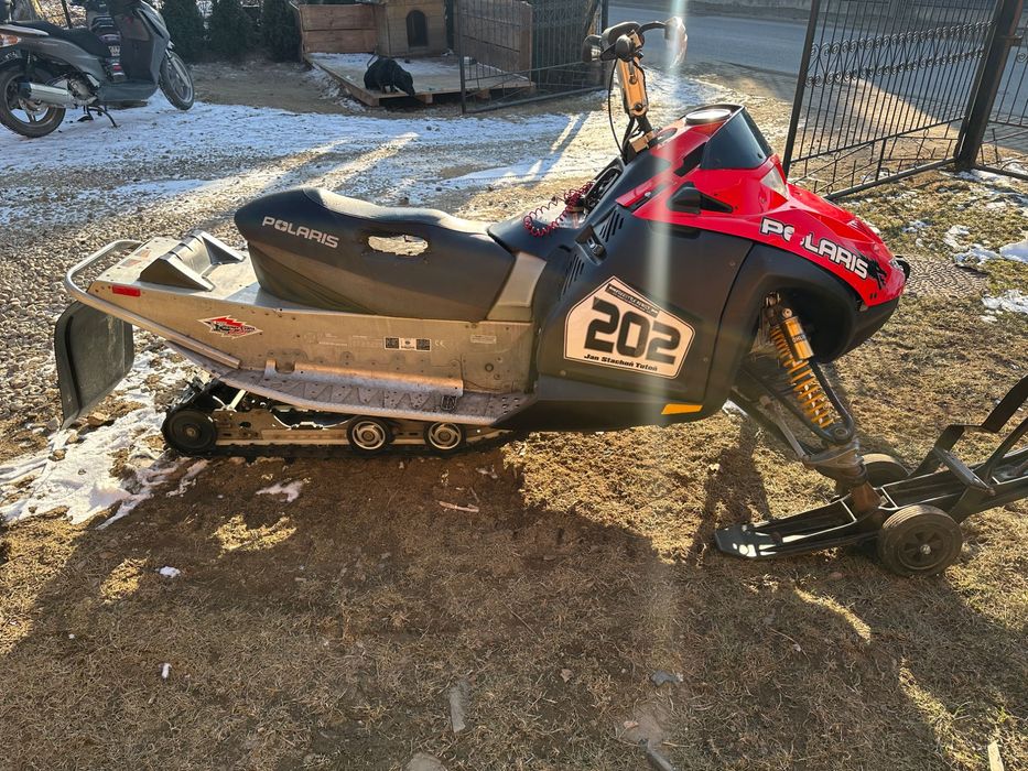 Skuter sniezny Polaris iq 440 tanio