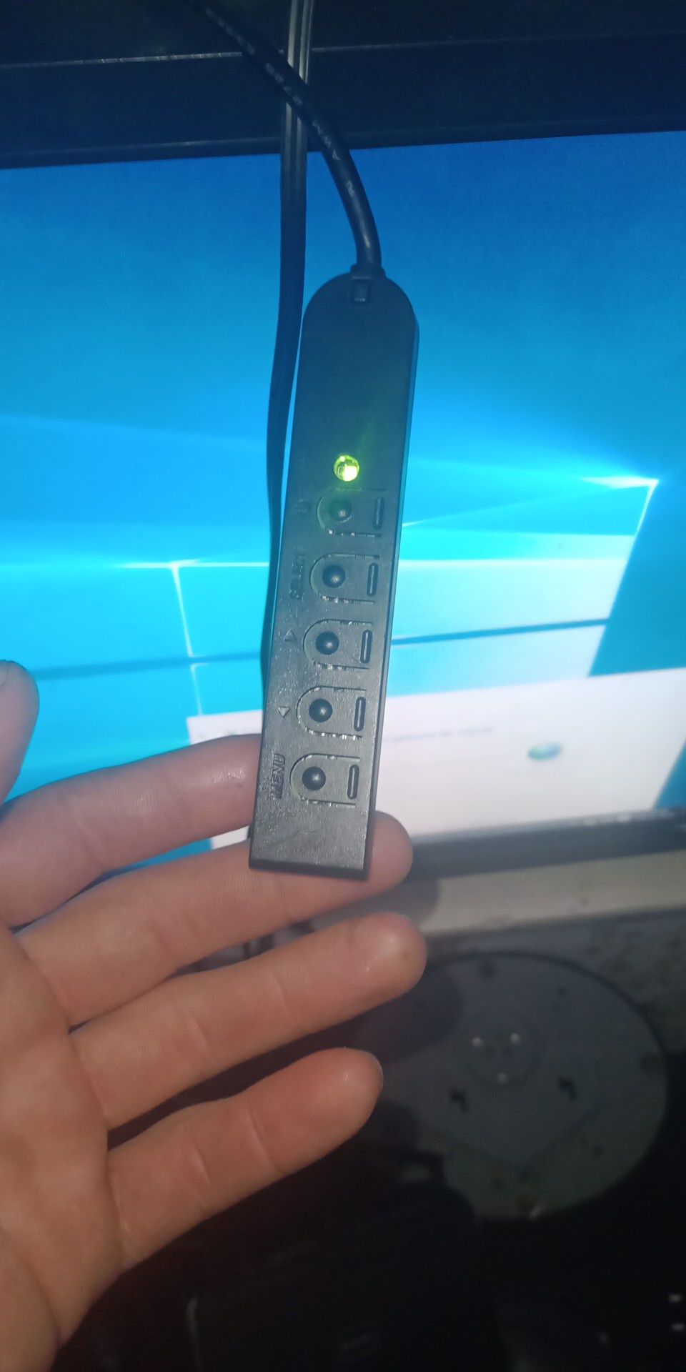 Pilot do monitora dotykowego złącze USB posiadam 20szt  dedykowany do