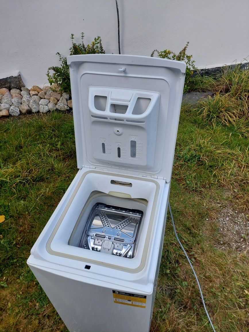 Sprzedam Pralkę  Whirlpool ładowaną od góry