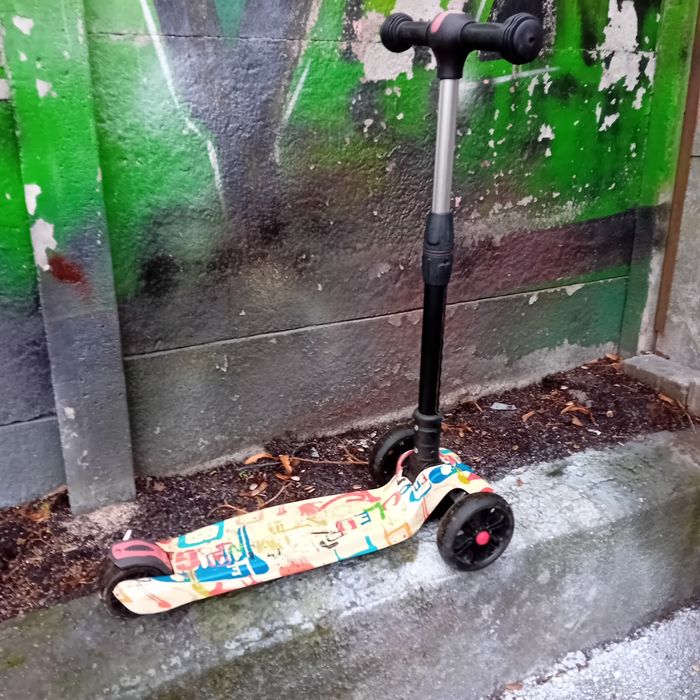 Sprzedam hulajnogę używaną