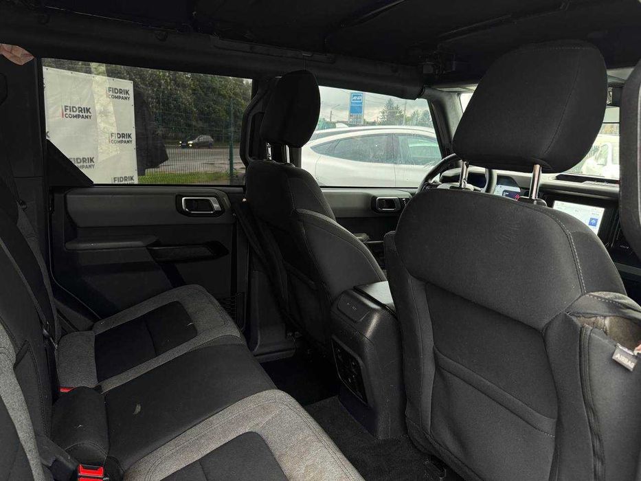 Ford Bbronco BASE 2021