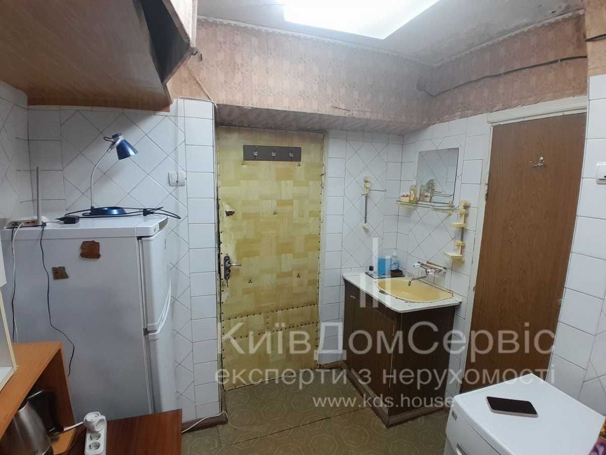 продам кімнату 24 кв.м. Шулявка Олекси Тихого 91А Солом'янський