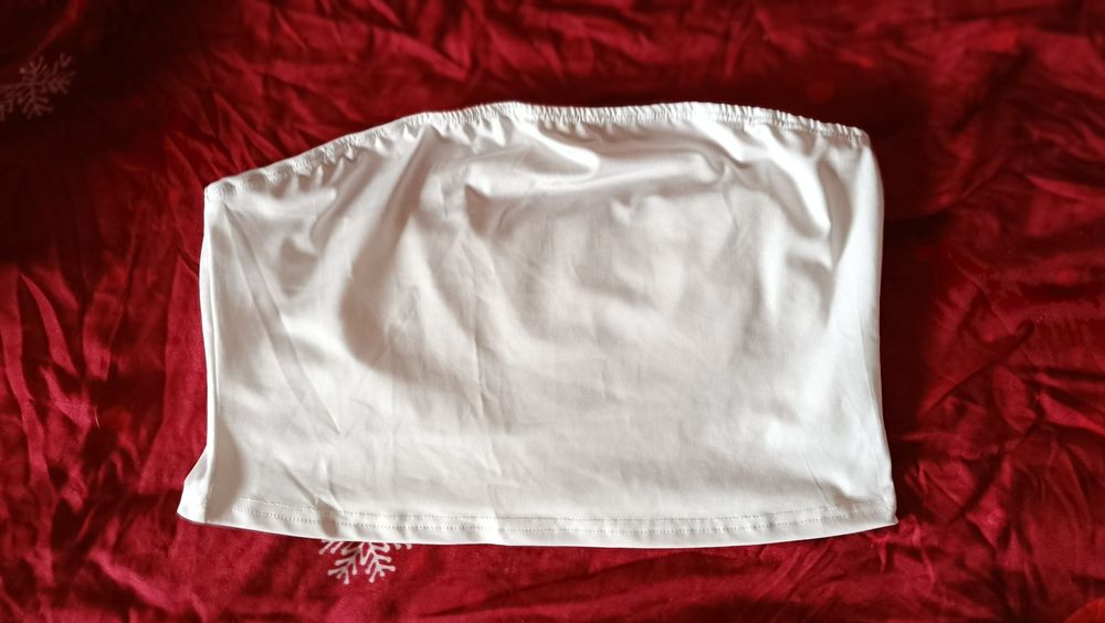 Sprzedam ubrania (topy itp)