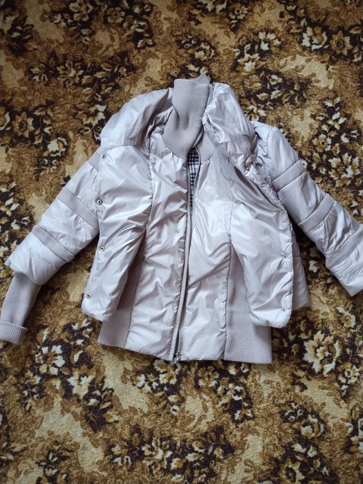 Куртка курточка беж розмір 42-44