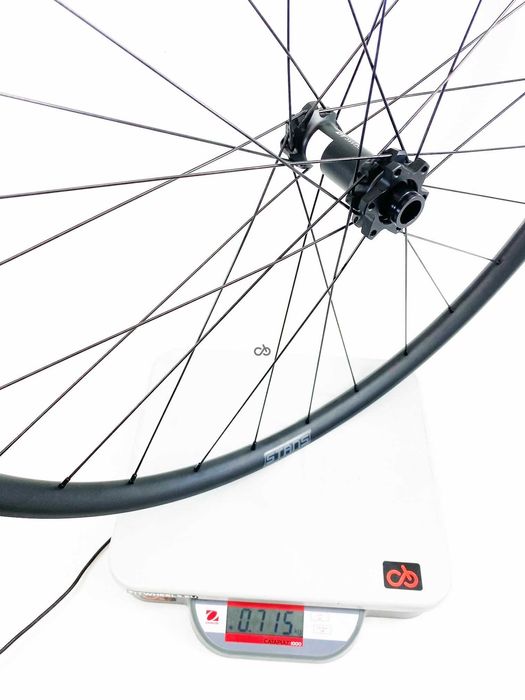 Koła DT Swiss 350 NEW Straightpull NoTubes CREST mk4 29'' 1530g