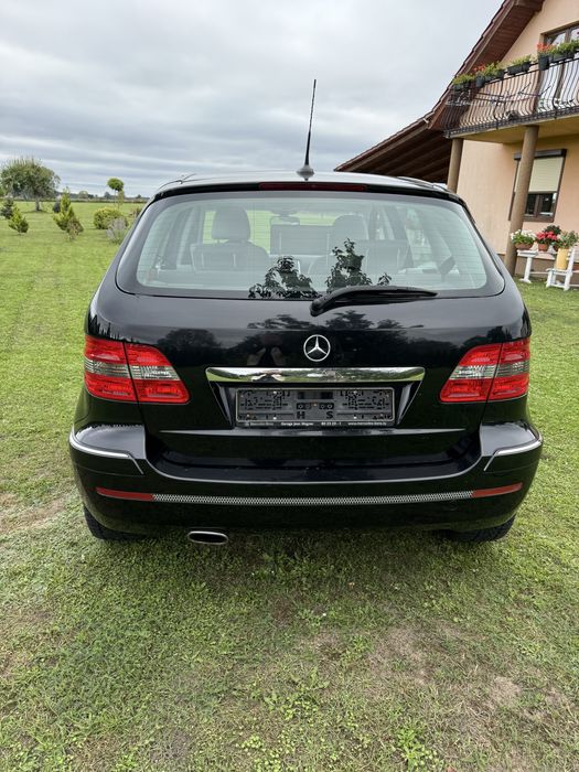Mercedes benz B 200