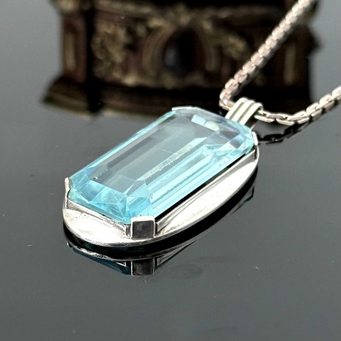 Wielki naszyjnik Art Deco z błękitnym Spinelem - próba srebra 925