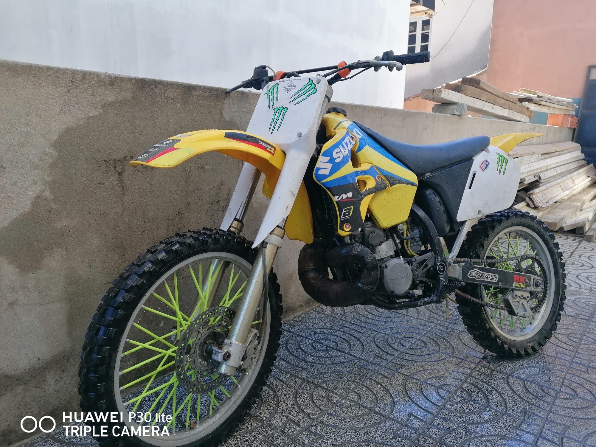 Vendo rm 250 2 tempos