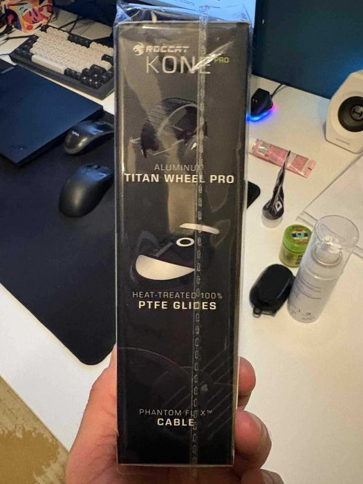 Mysz Roccat Kone Pro Biały (nowa)