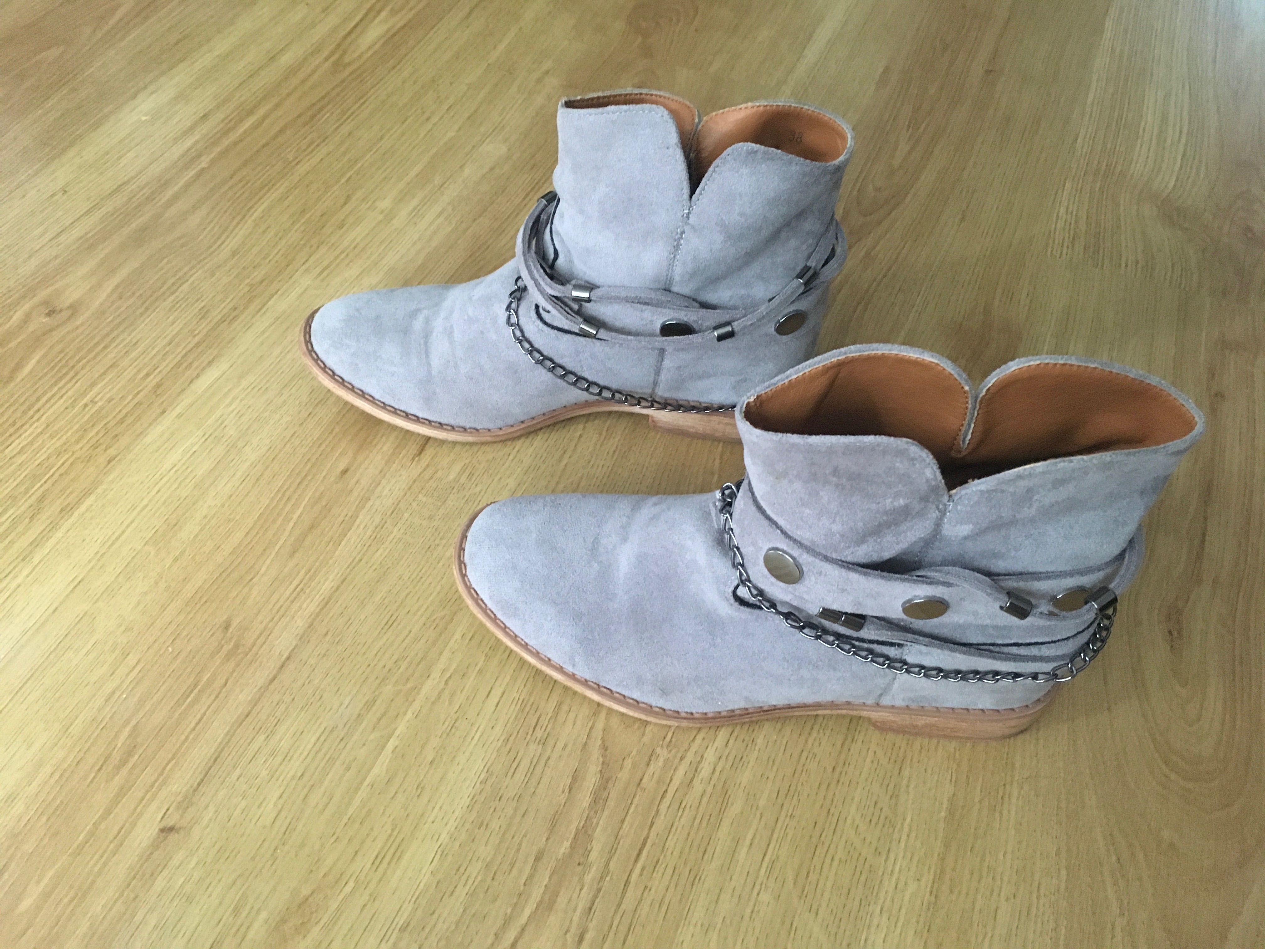 Botki damskie  ukryty koturn jasnoszare 38