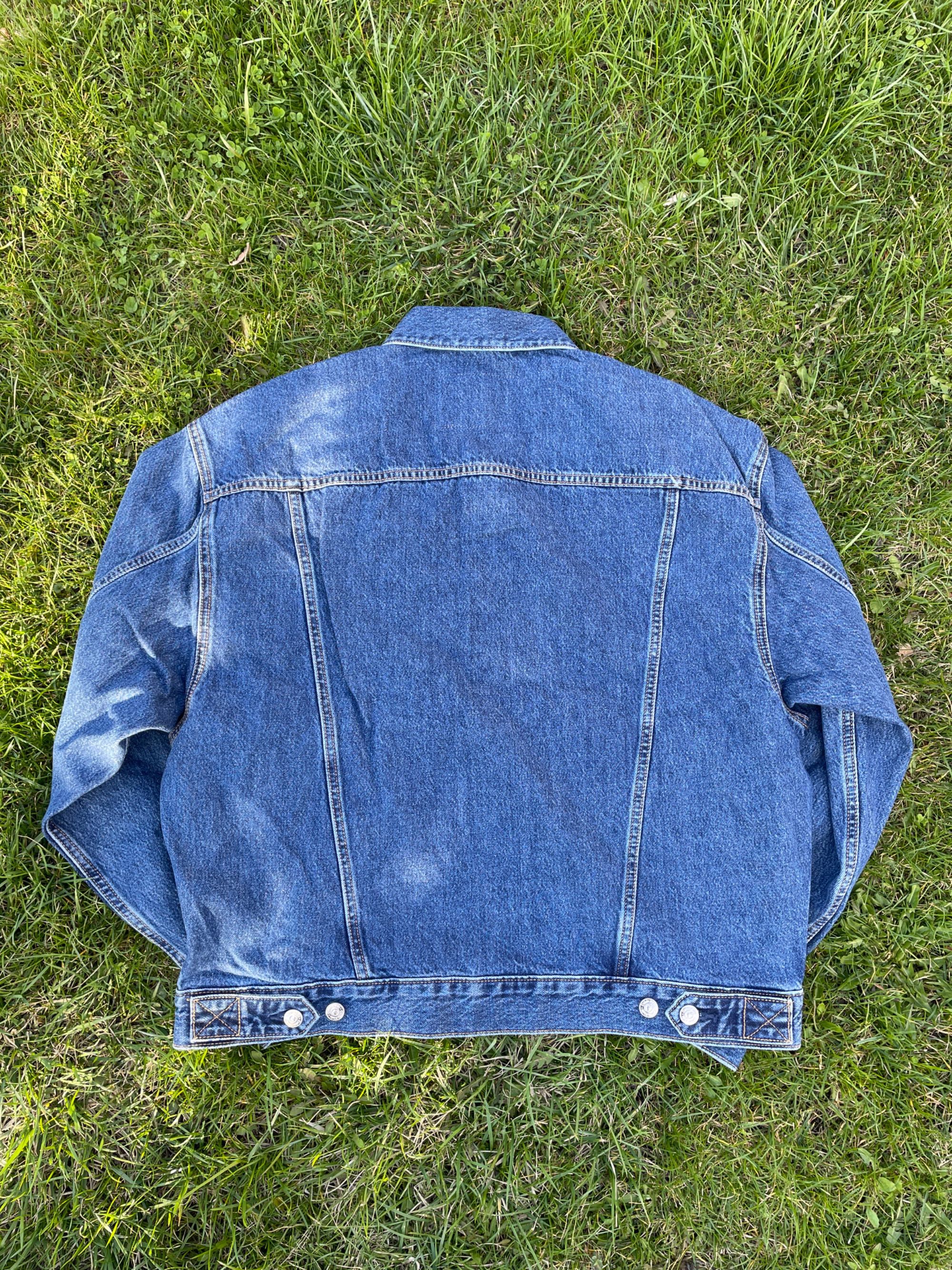 Calvin klein джинсовая куртка (ck 90s trucker jacket) c америки m,l,xl