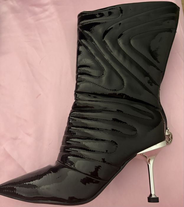 Botas novas 36 verniz