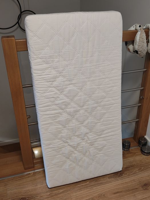Materac do łóżeczka 60x120 cm, grubość 9cm