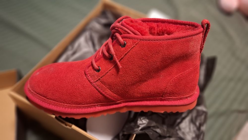 Угги унисекс оригинал.в шикарном красном бархате