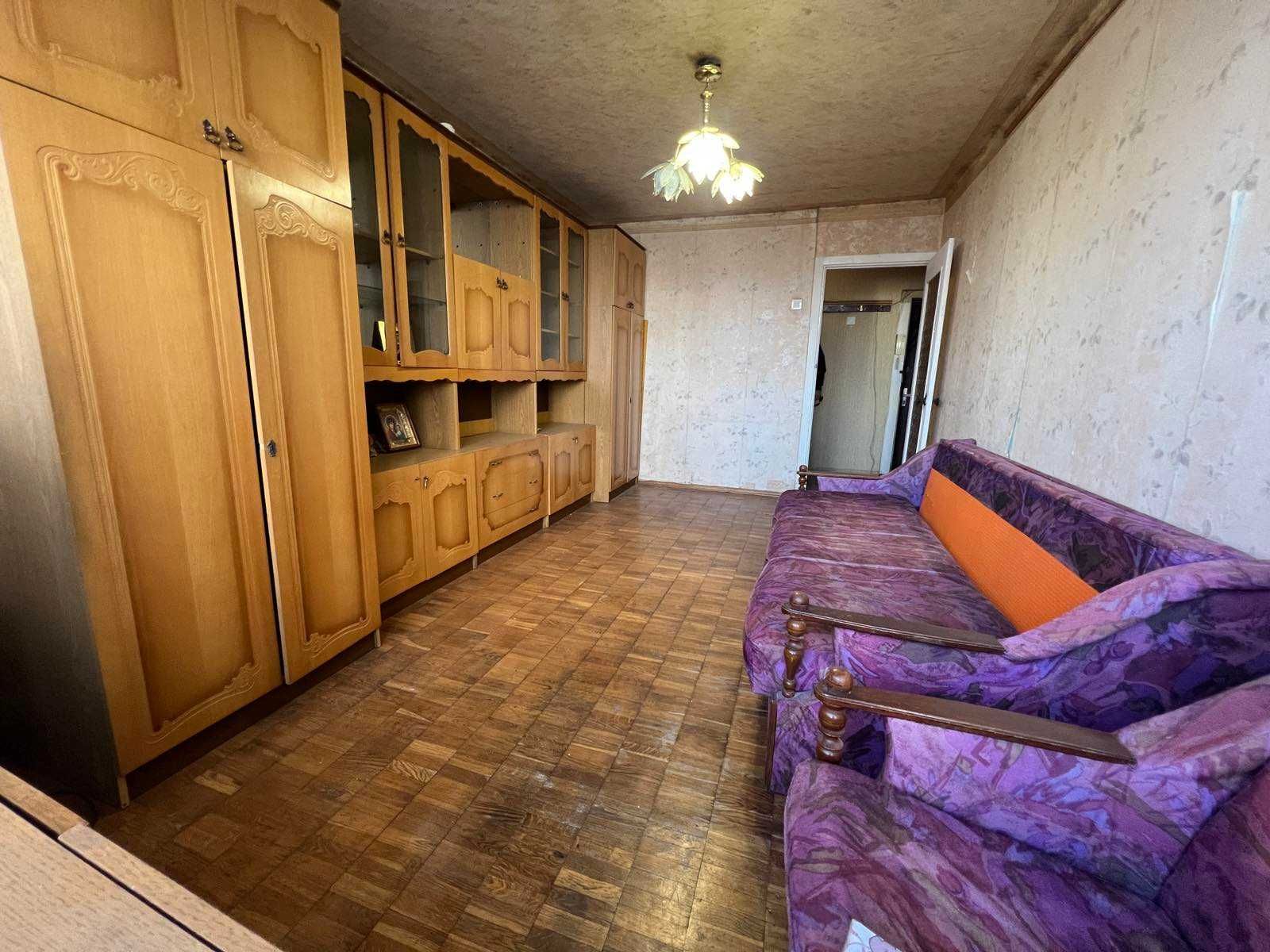 Продам 1 кімн.кв-ру, Солом'янка, вул. Солом'янська 41 (43000$):