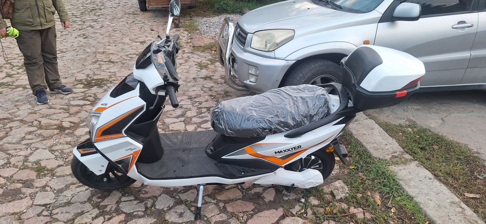 Продам новый электро скутер